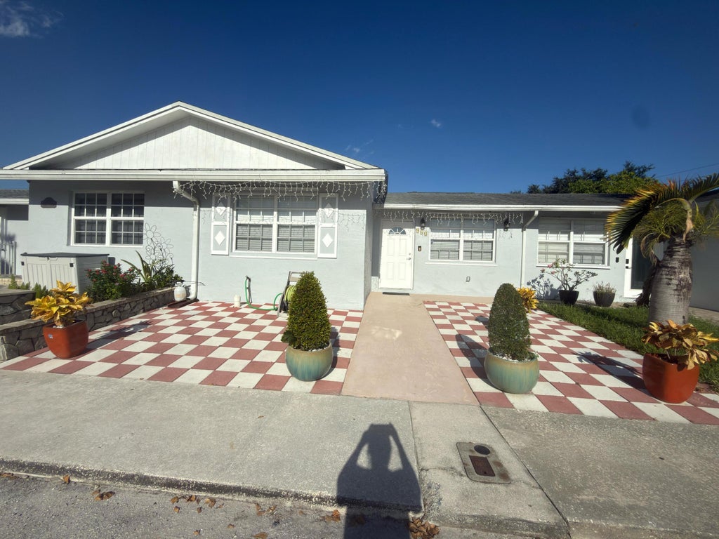 Photo of 962 SUMTER Road E, West Palm Beach, FL 33415 (MLS # B26070844)