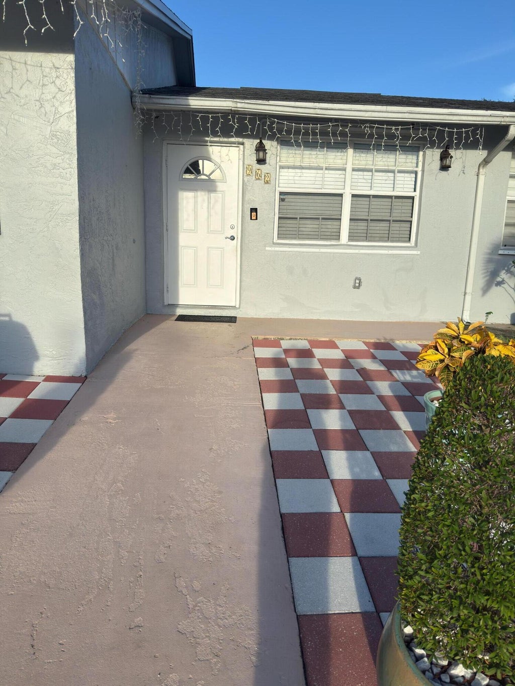 Photo of 962 SUMTER Road E, West Palm Beach, FL 33415 (MLS # B26070844)