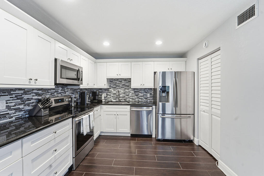 4759 Sable Pine Circle B2