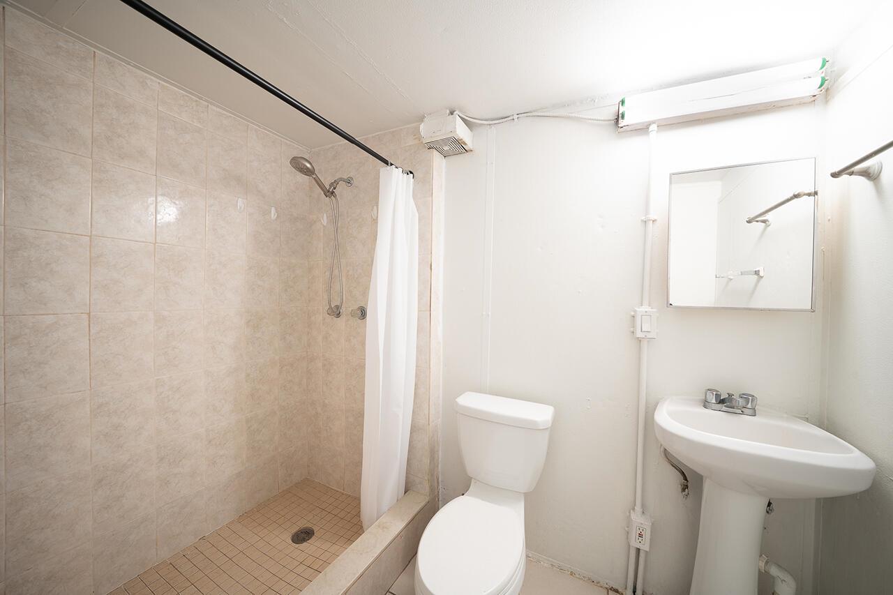 NORTH ANDREWS TERRACE FIR - Residential