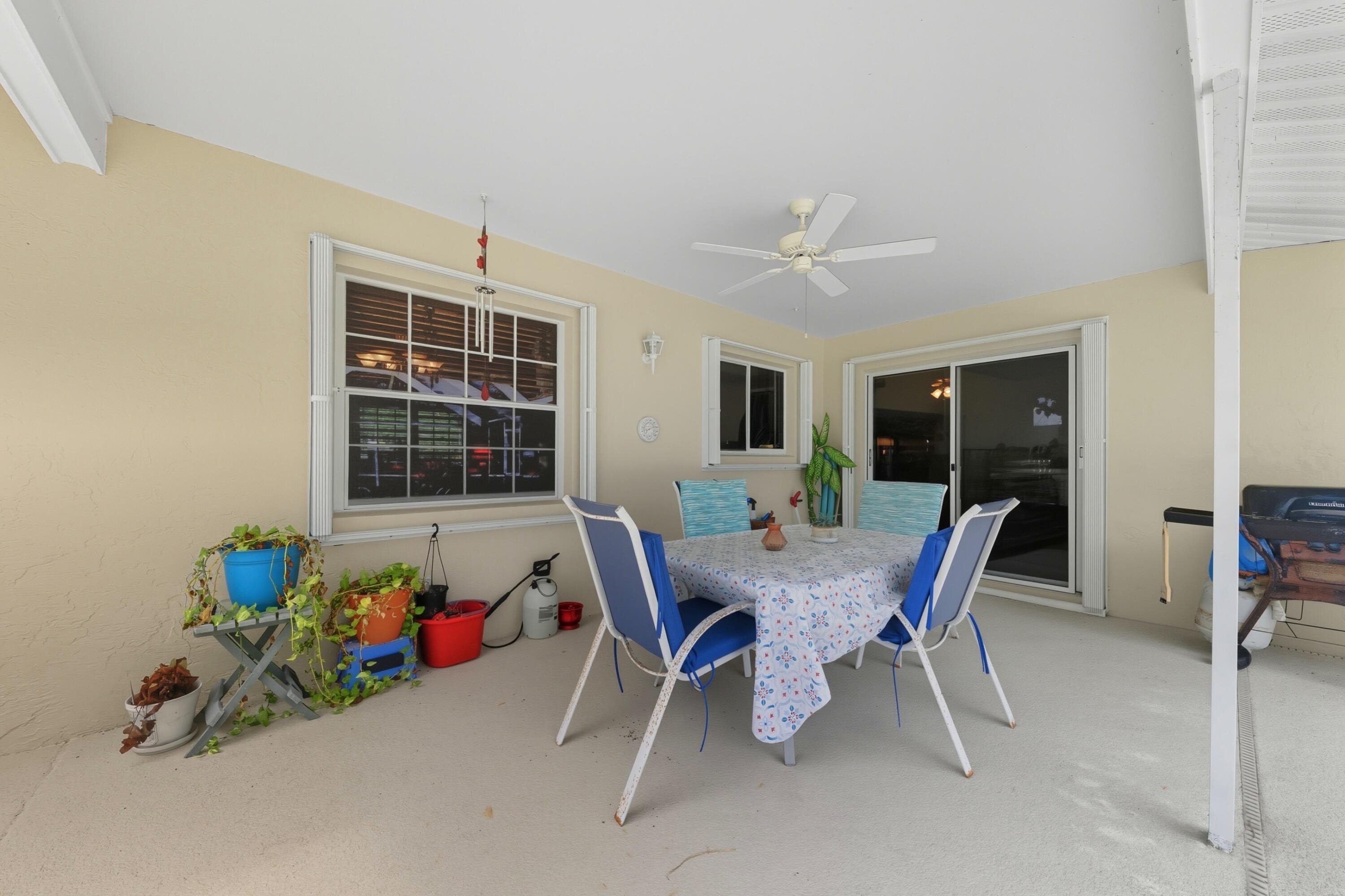 LAUREL COURT - Residential