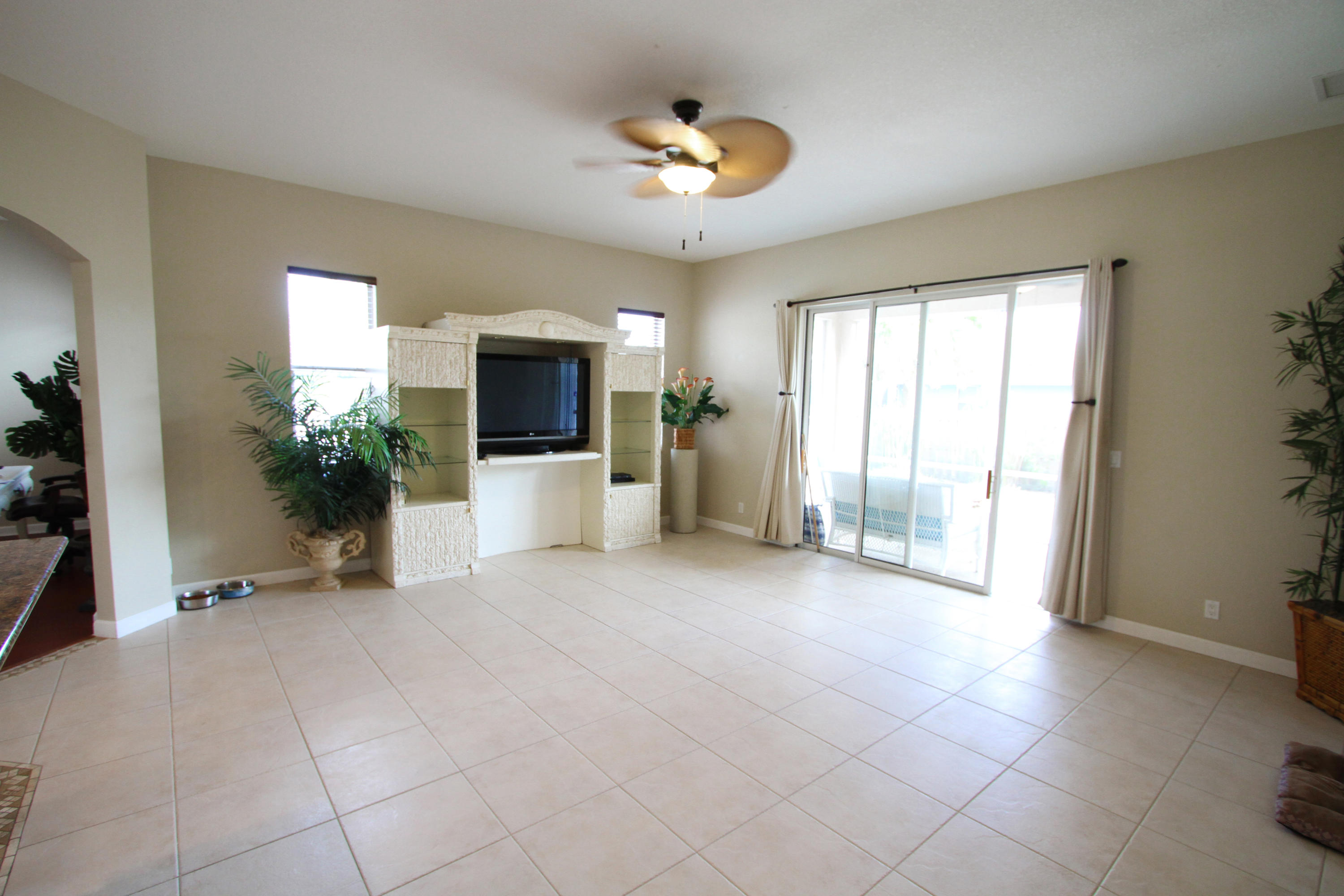 PORT ST LUCIE SECTION 15 - Residential