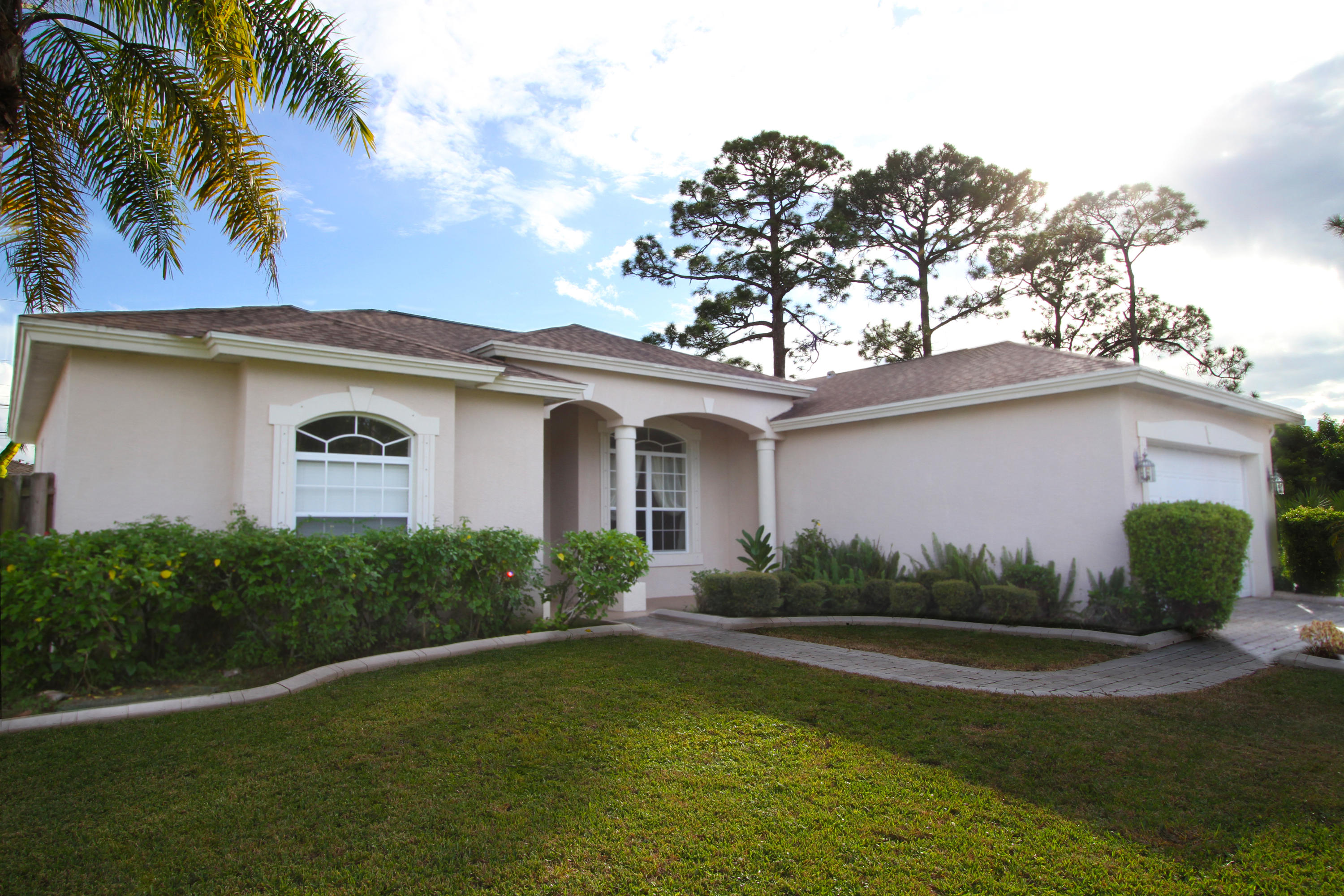 PORT ST LUCIE SECTION 15 - Residential