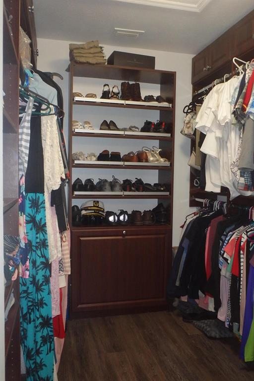 GREGOR WOODS PLATS 1 & 2 - Residential