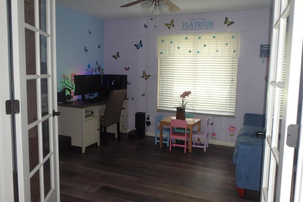 GREGOR WOODS PLATS 1 & 2 - Residential