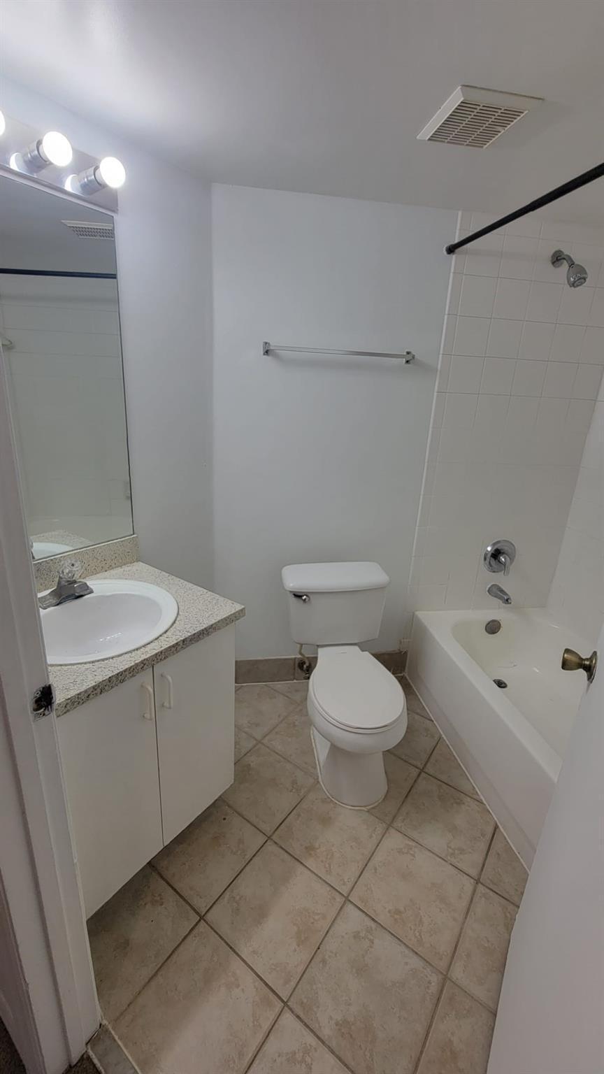 GRAND ISLES CONDO - Residential Lease