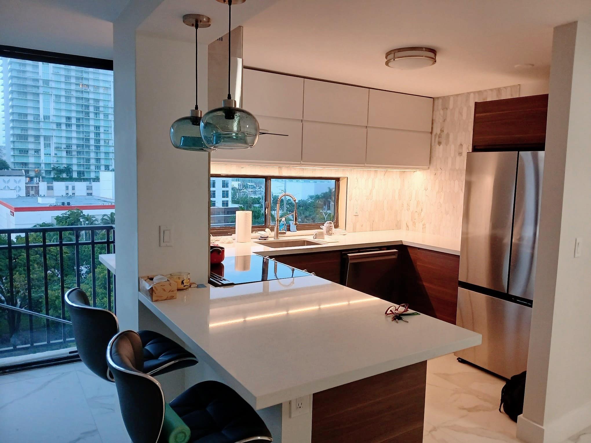 PLAZA OF AMERICAS CONDO - Residential