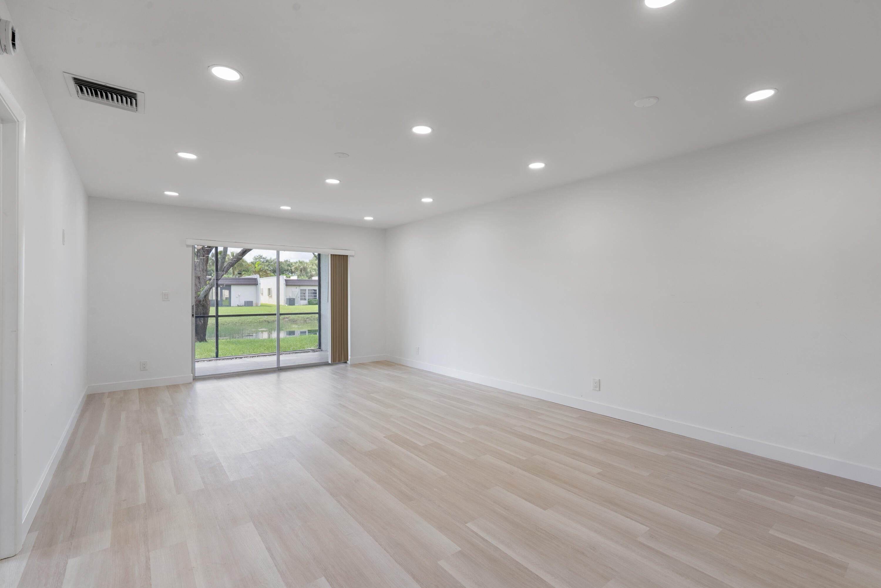 100 Lake Rebecca Drive
