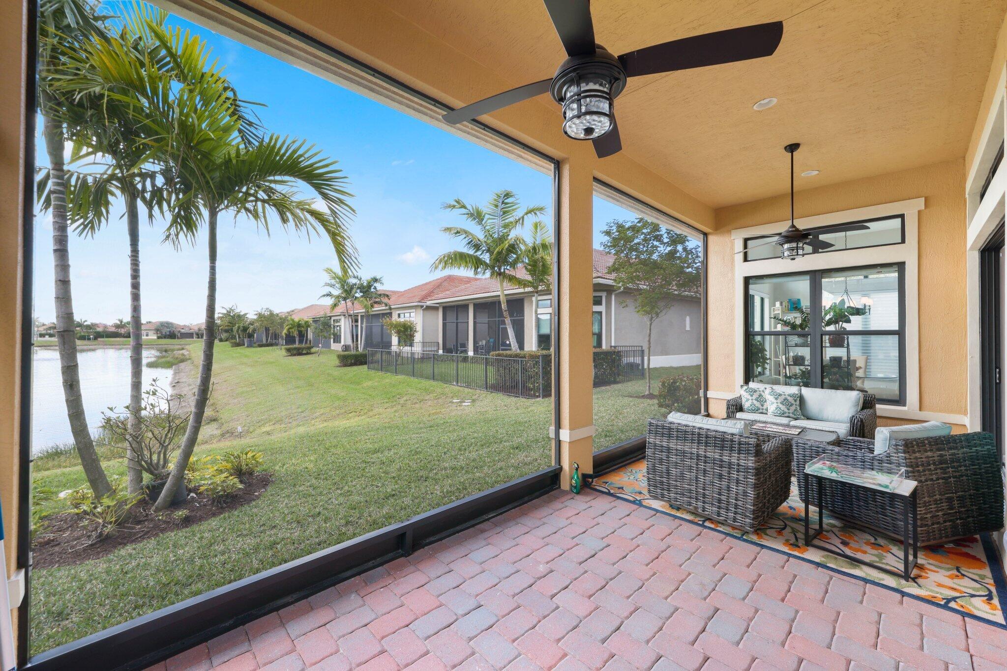 PARKLAND ROYALE - Residential