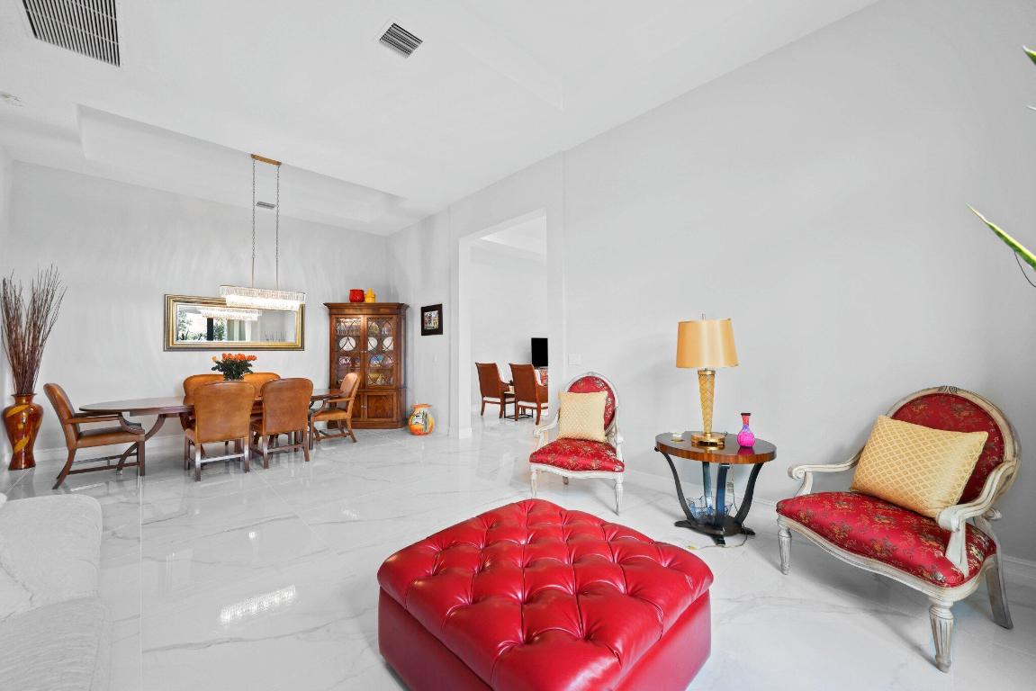 PARKLAND ROYALE - Residential