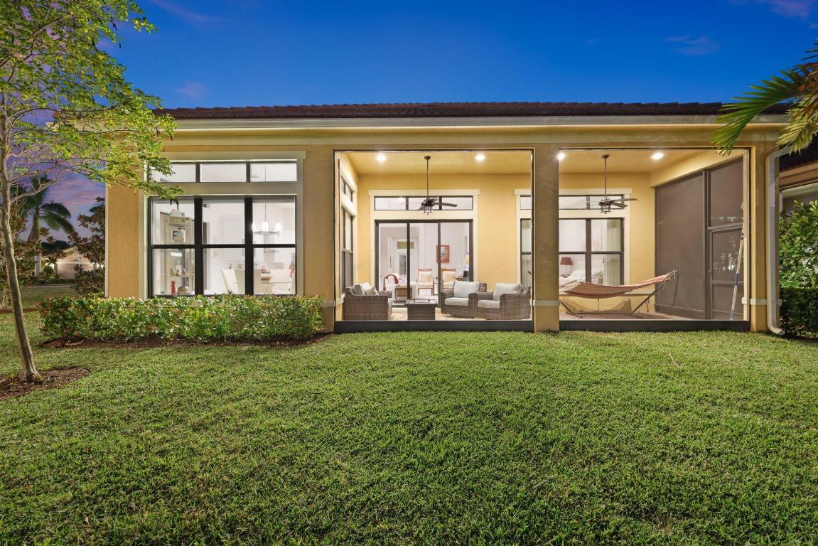 PARKLAND ROYALE - Residential