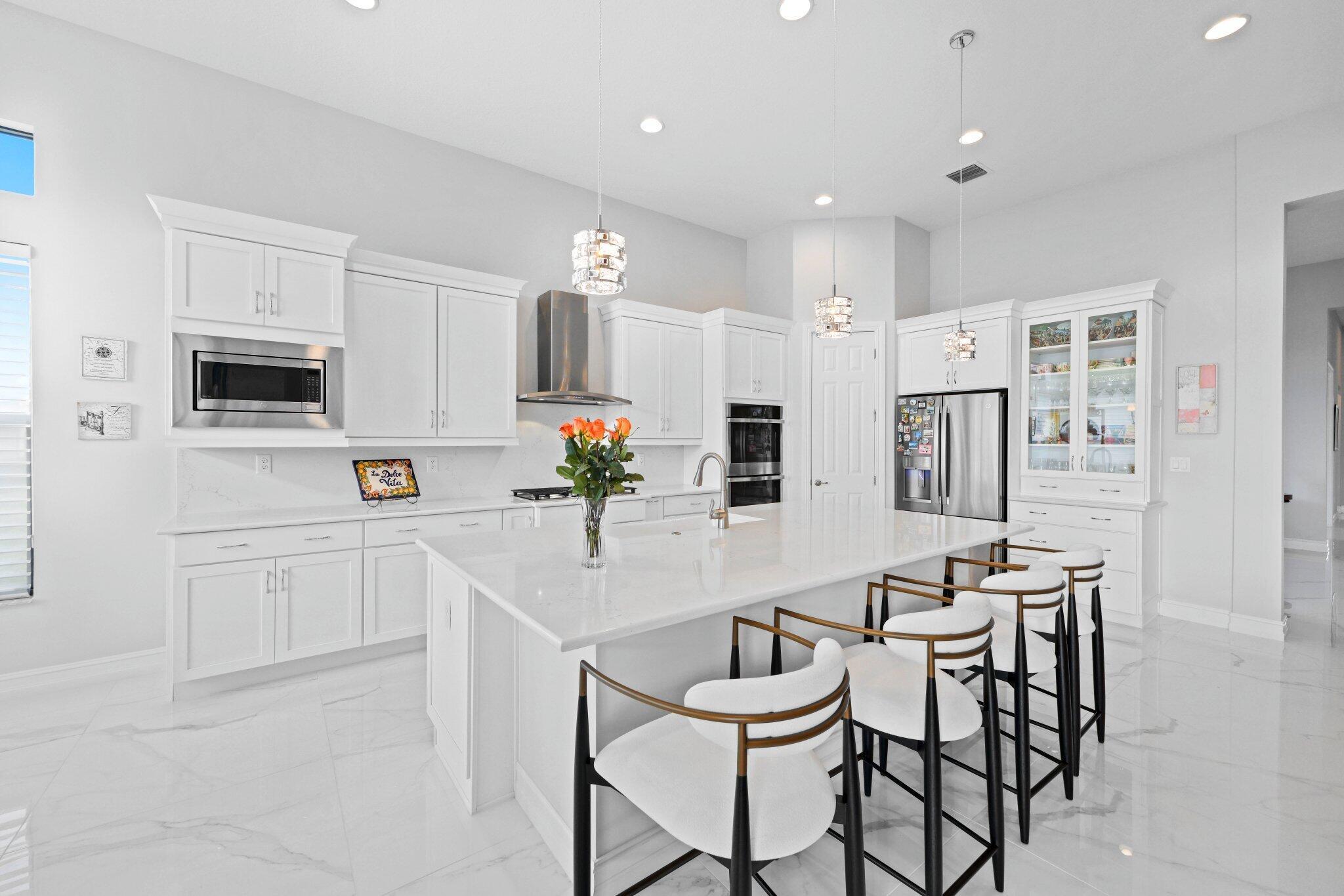 PARKLAND ROYALE - Residential