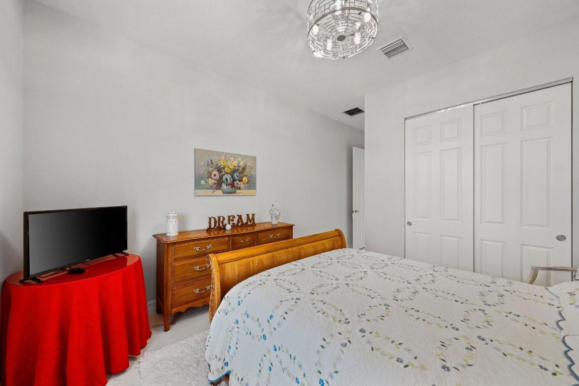 PARKLAND ROYALE - Residential