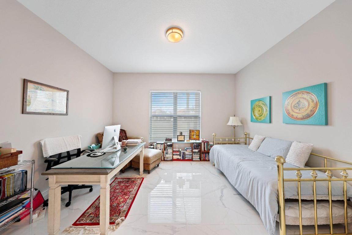 PARKLAND ROYALE - Residential