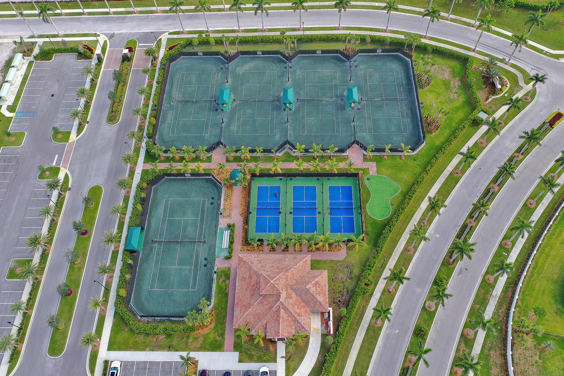 PARKLAND ROYALE - Residential