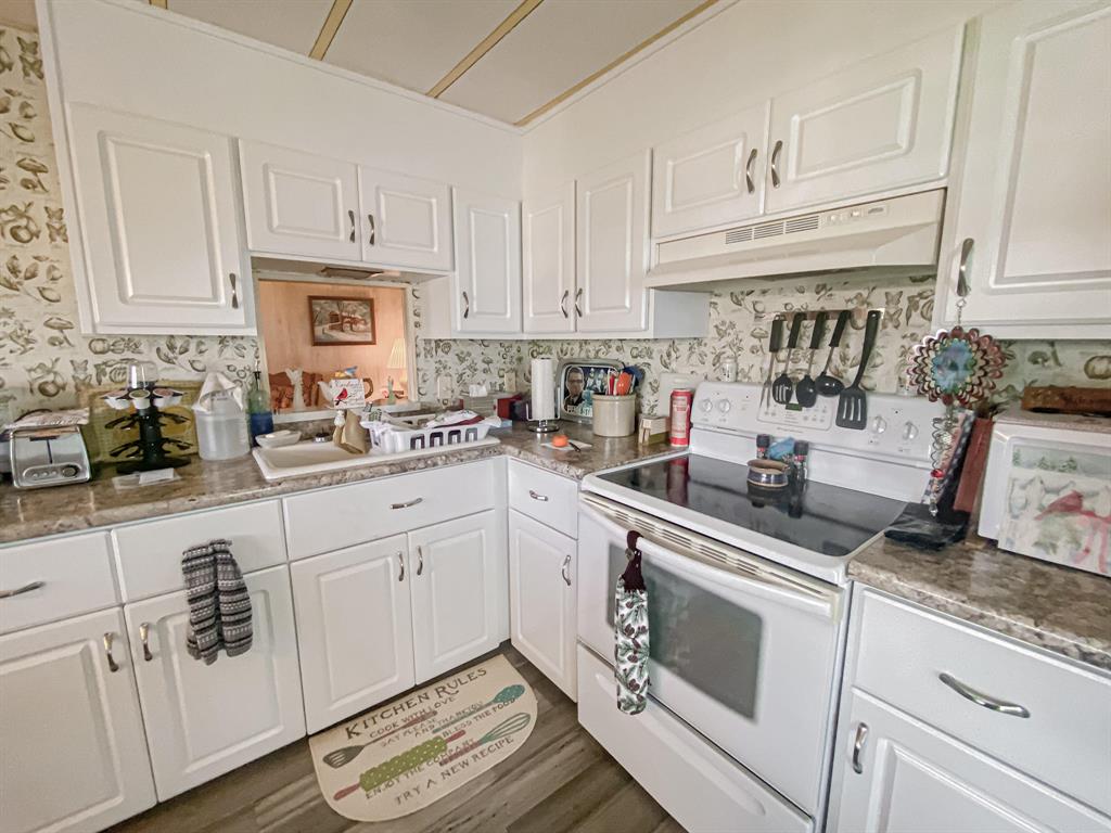 BAREFOOT BAY UNIT 2 PART 10 - Residential