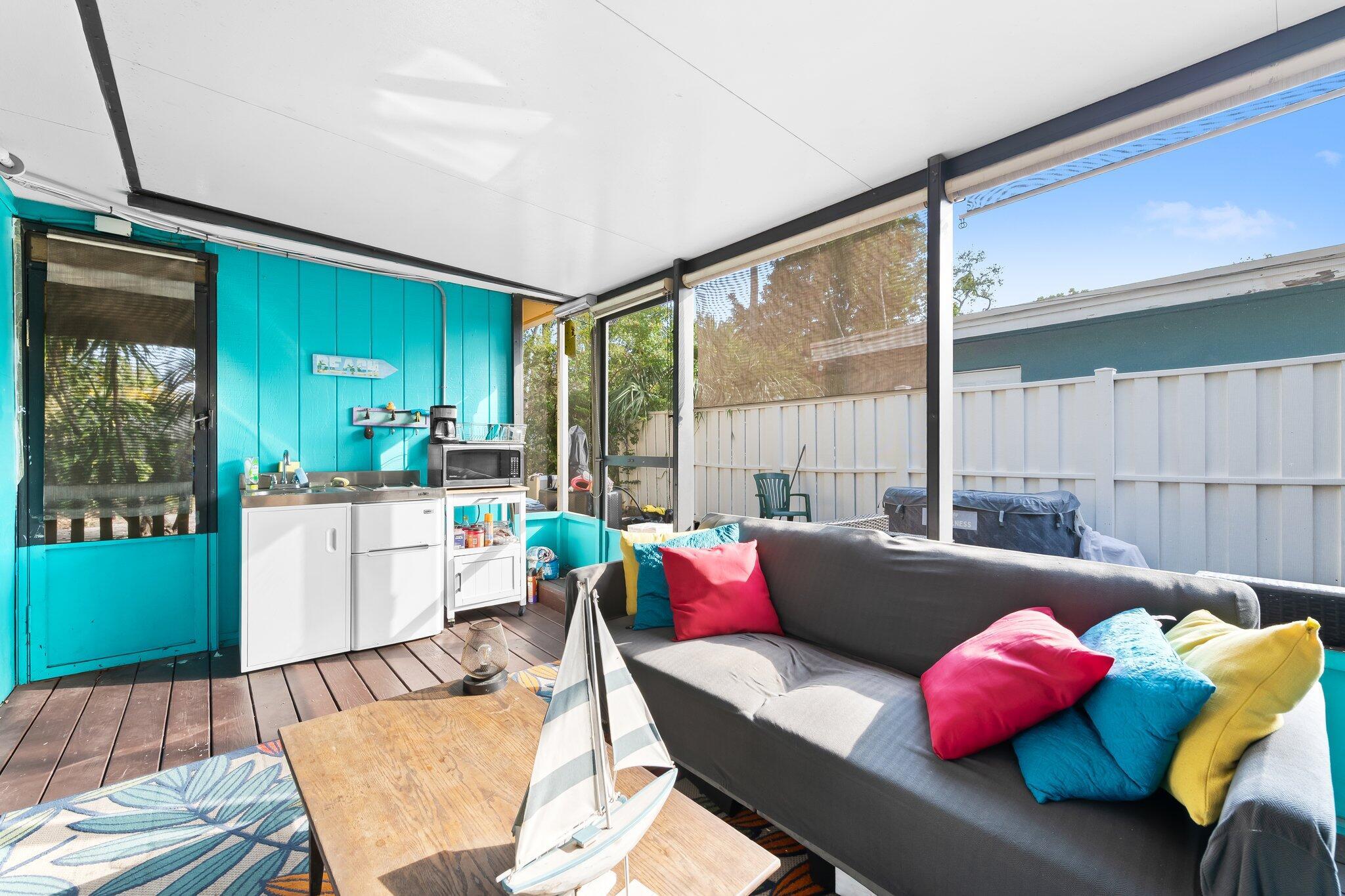 VINIK NO 2 - Residential Lease