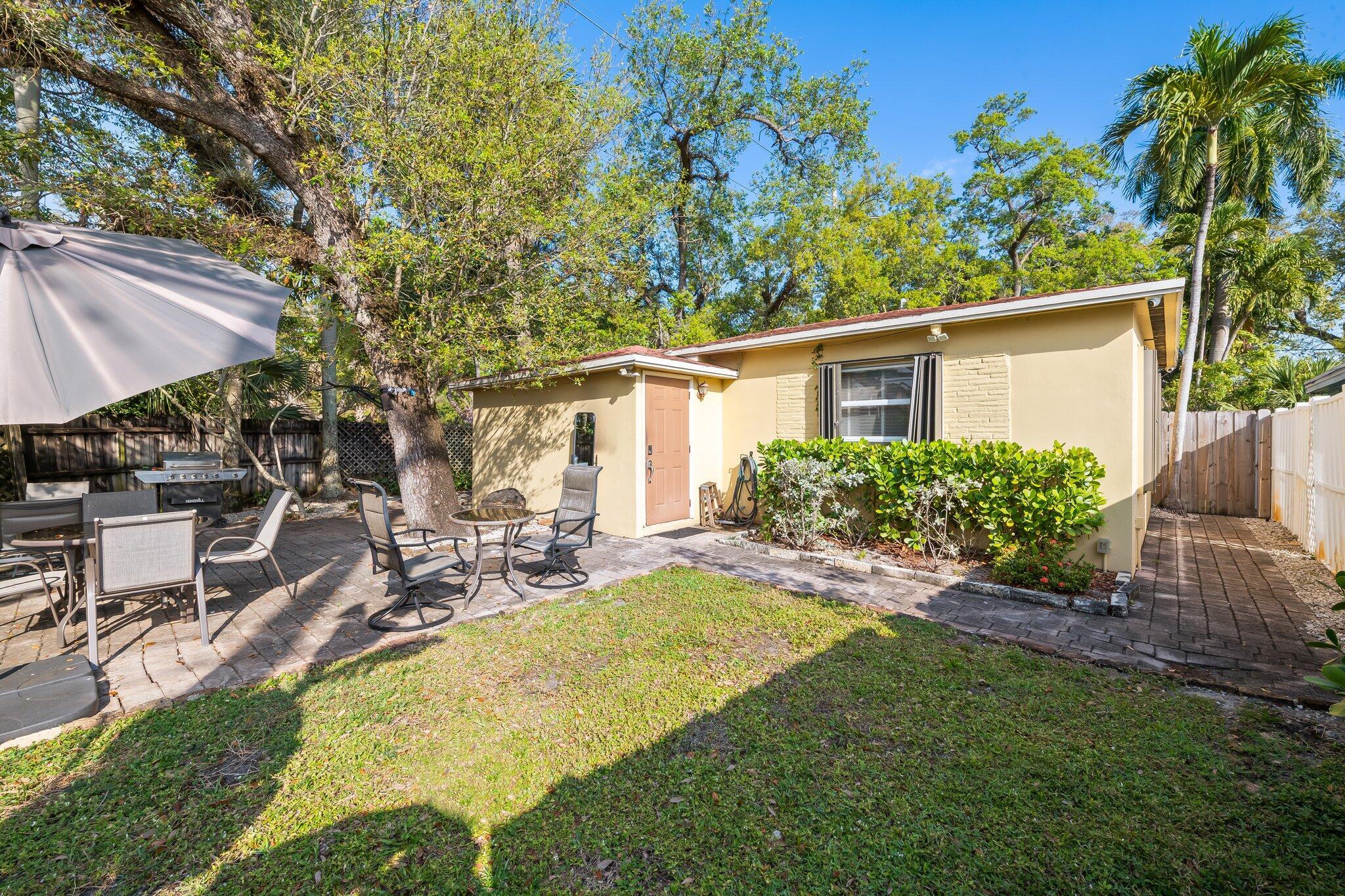 VINIK NO 2 - Residential Lease