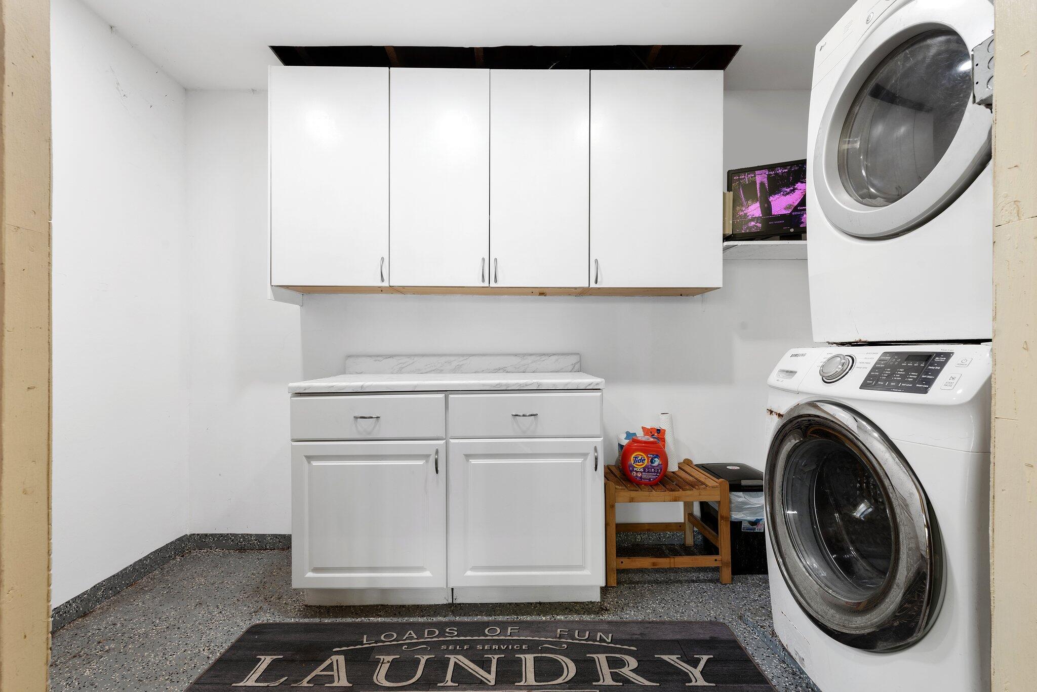 VINIK NO 2 - Residential Lease