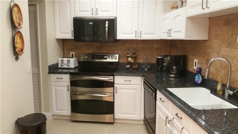 Palm Aire Country Club - Residential Lease