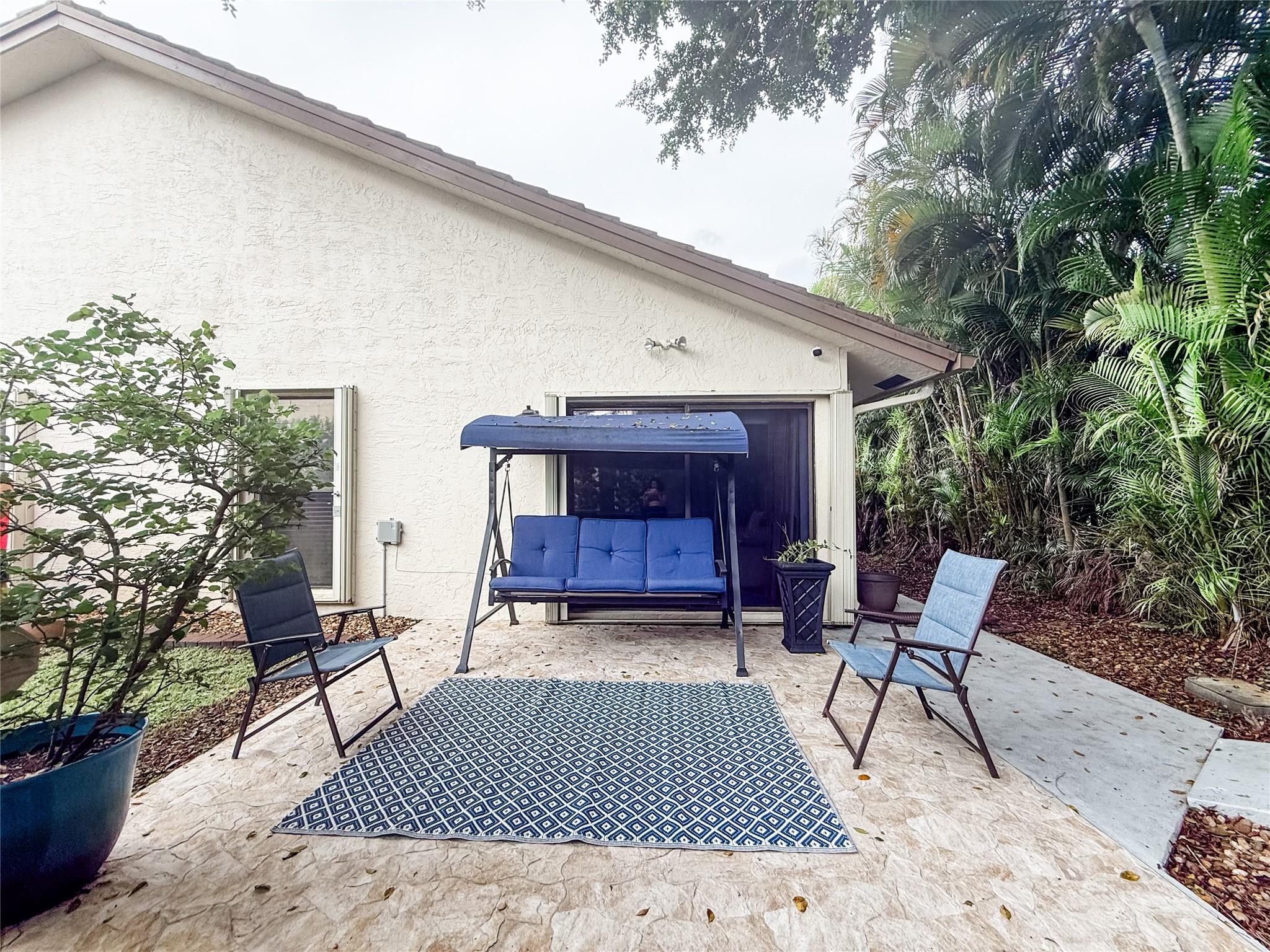 Lakeview Hamlet 106-36 B - Residential