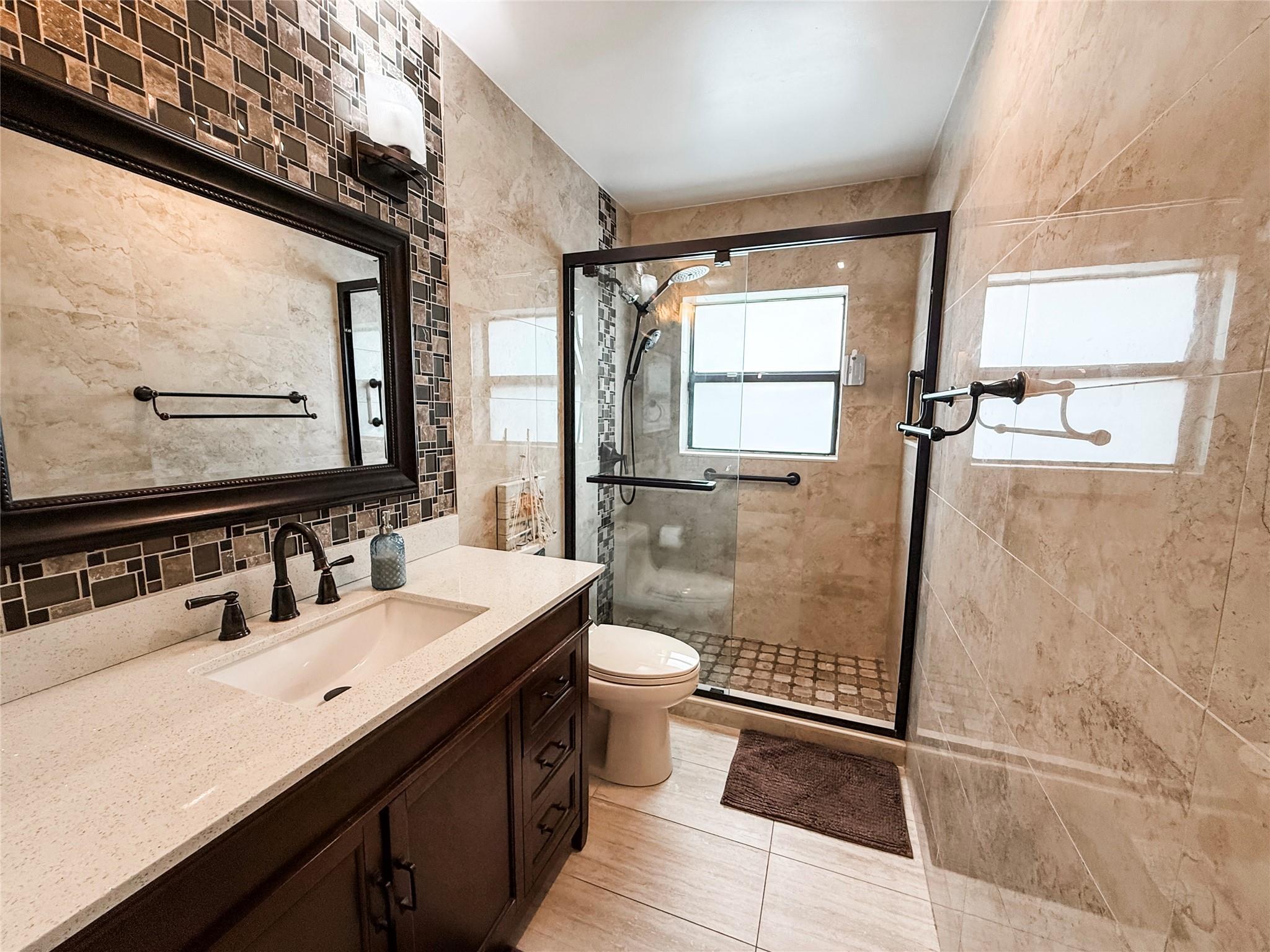 Lakeview Hamlet 106-36 B - Residential