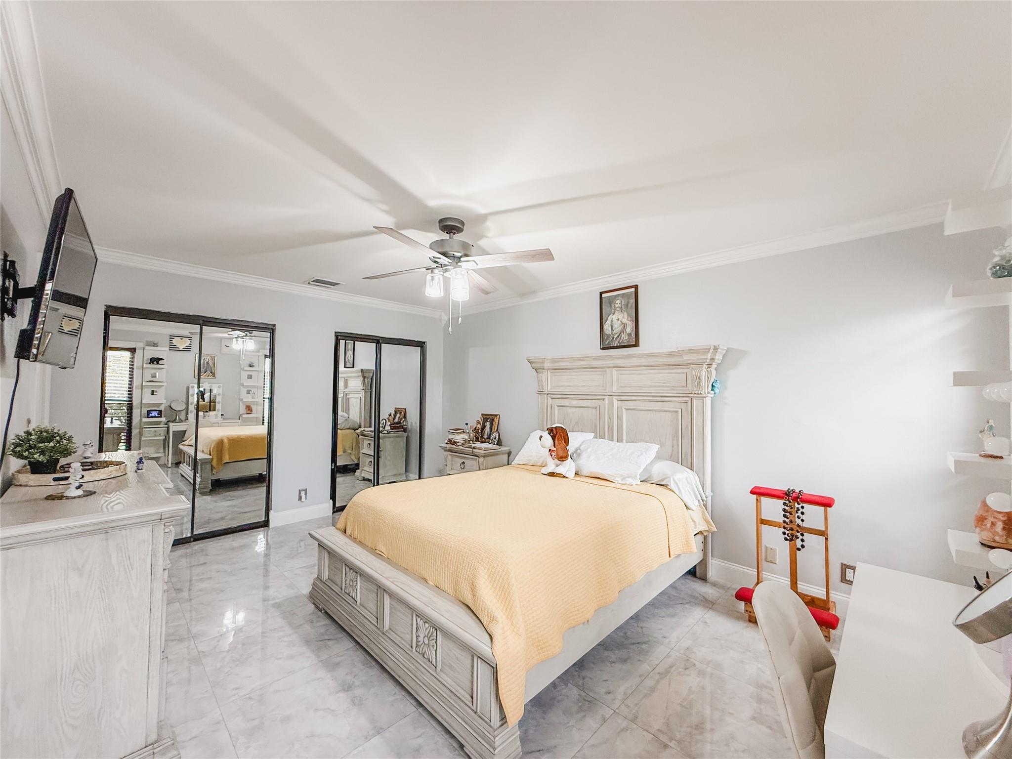 Lakeview Hamlet 106-36 B - Residential