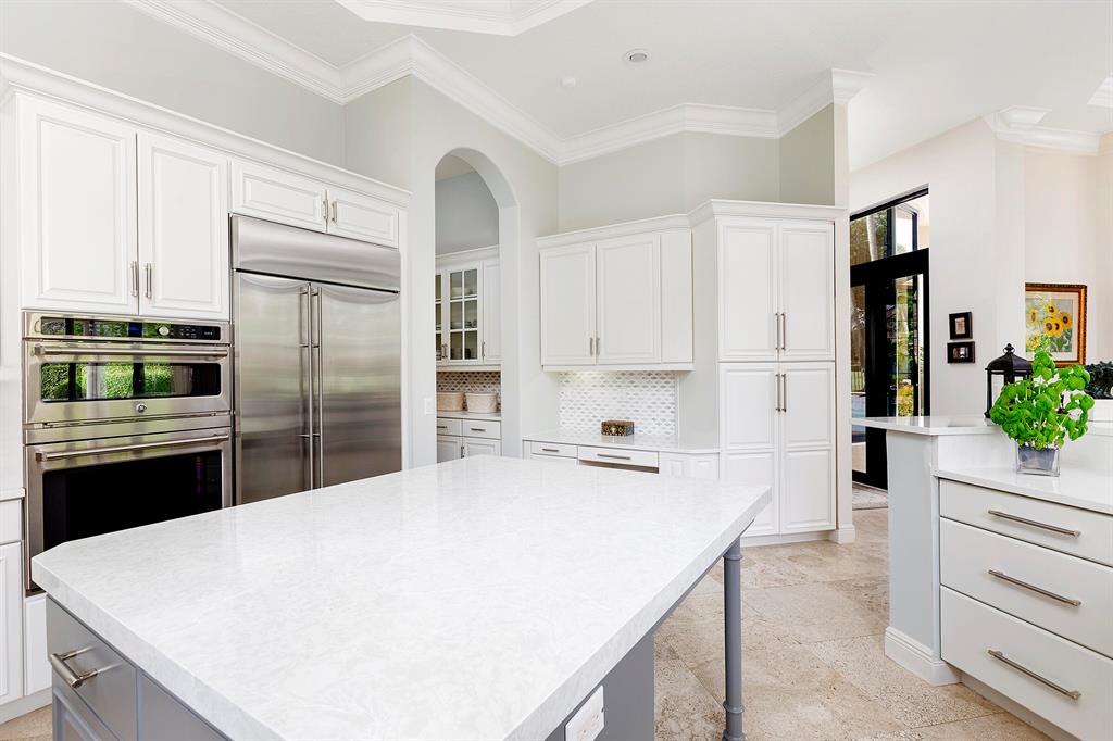 MIZNER ESTATES OF PALM BE - Residential