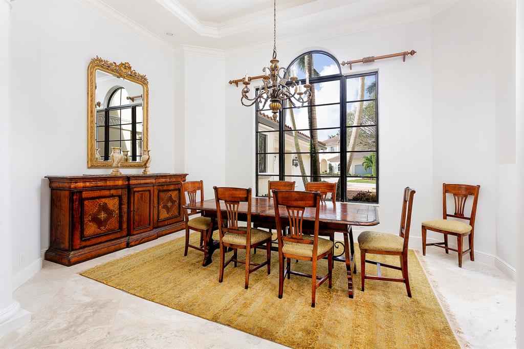 MIZNER ESTATES OF PALM BE - Residential