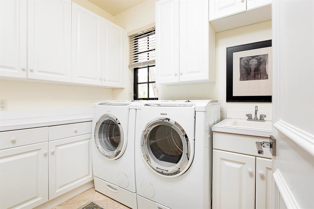 MIZNER ESTATES OF PALM BE - Residential