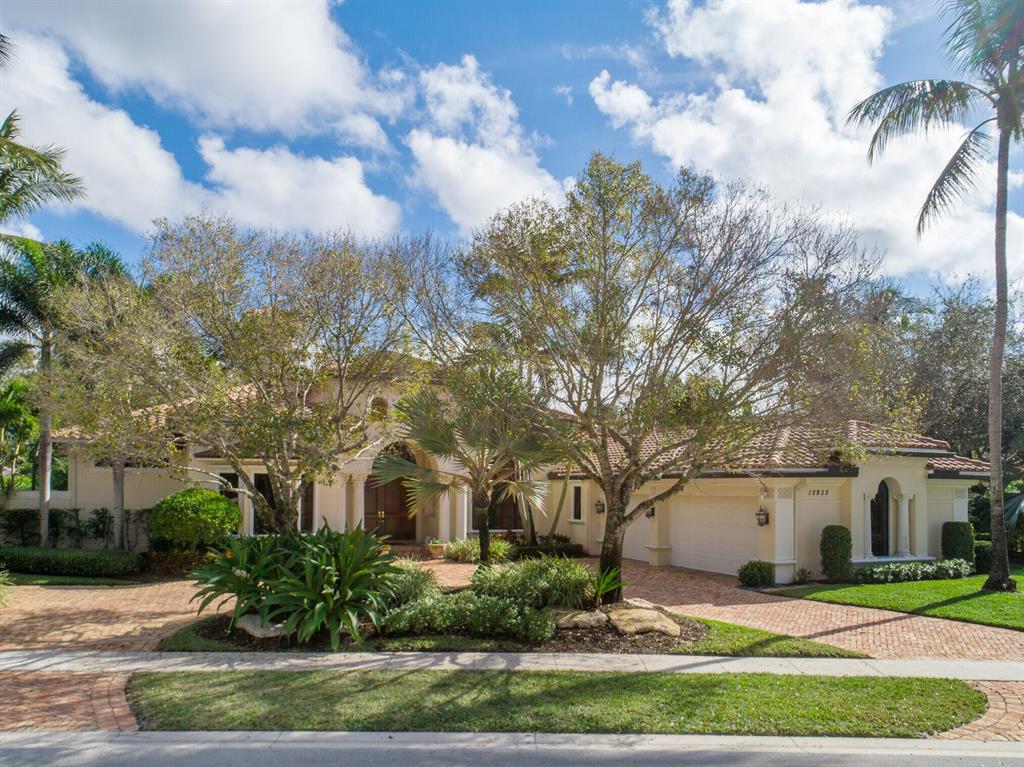 MIZNER ESTATES OF PALM BE - Residential