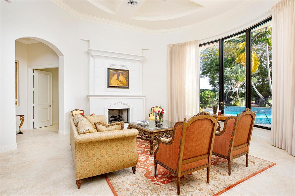 MIZNER ESTATES OF PALM BE - Residential