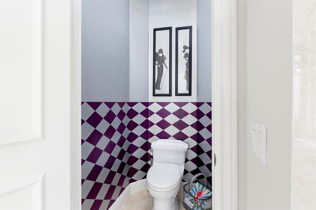 MIZNER ESTATES OF PALM BE - Residential