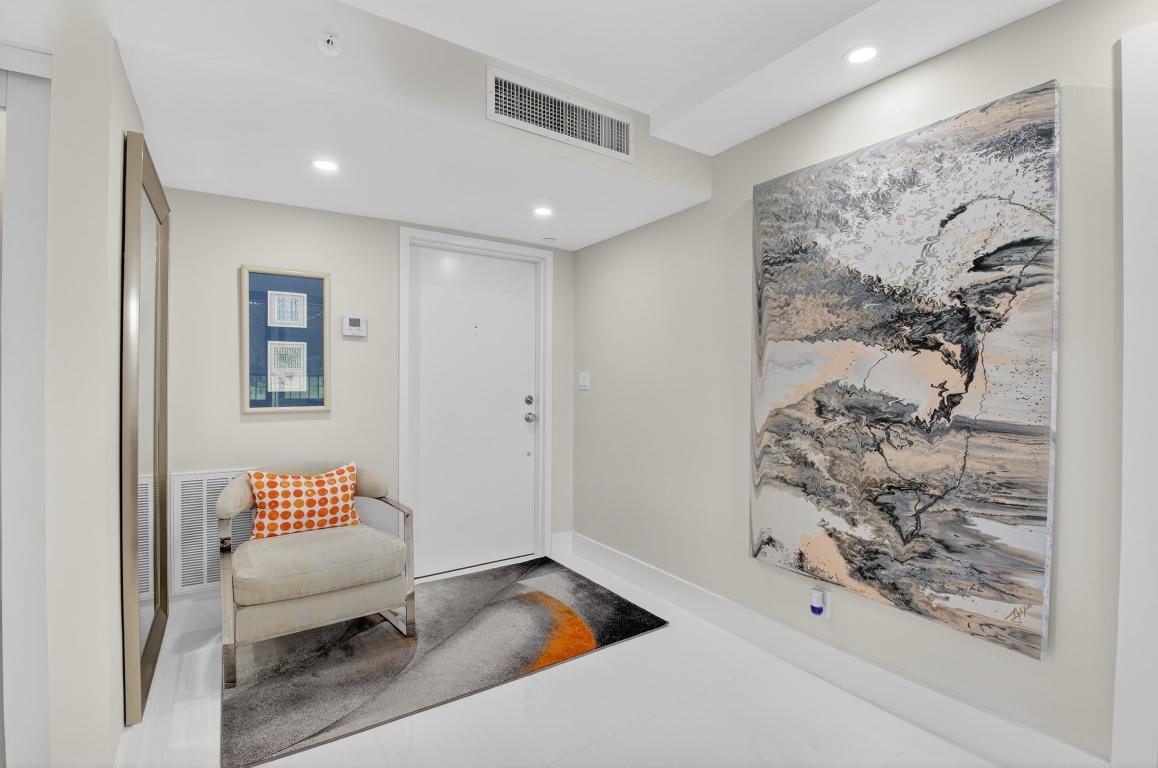 7835 Lakeside Boulevard 925