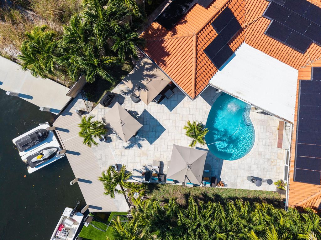 Photo of 2460 Bayview Drive, Fort Lauderdale, FL 33305 (MLS # B26006651)