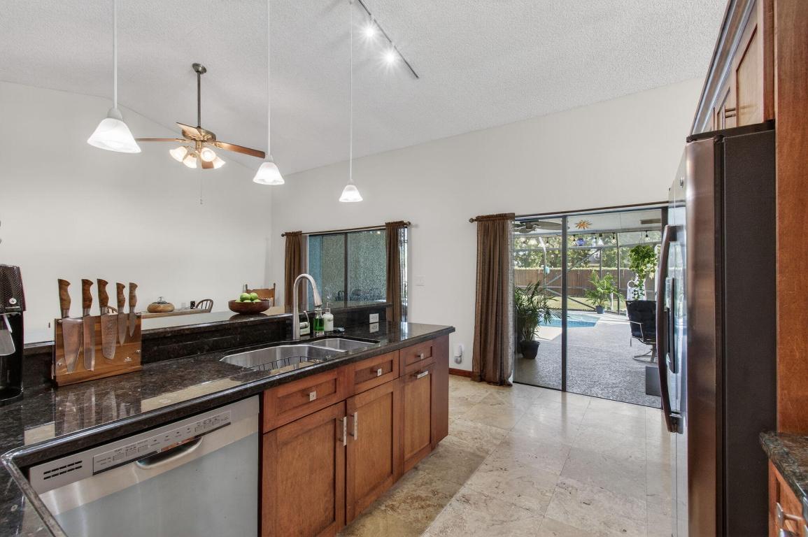 COUNTRY LANDING SEC 1 - Residential