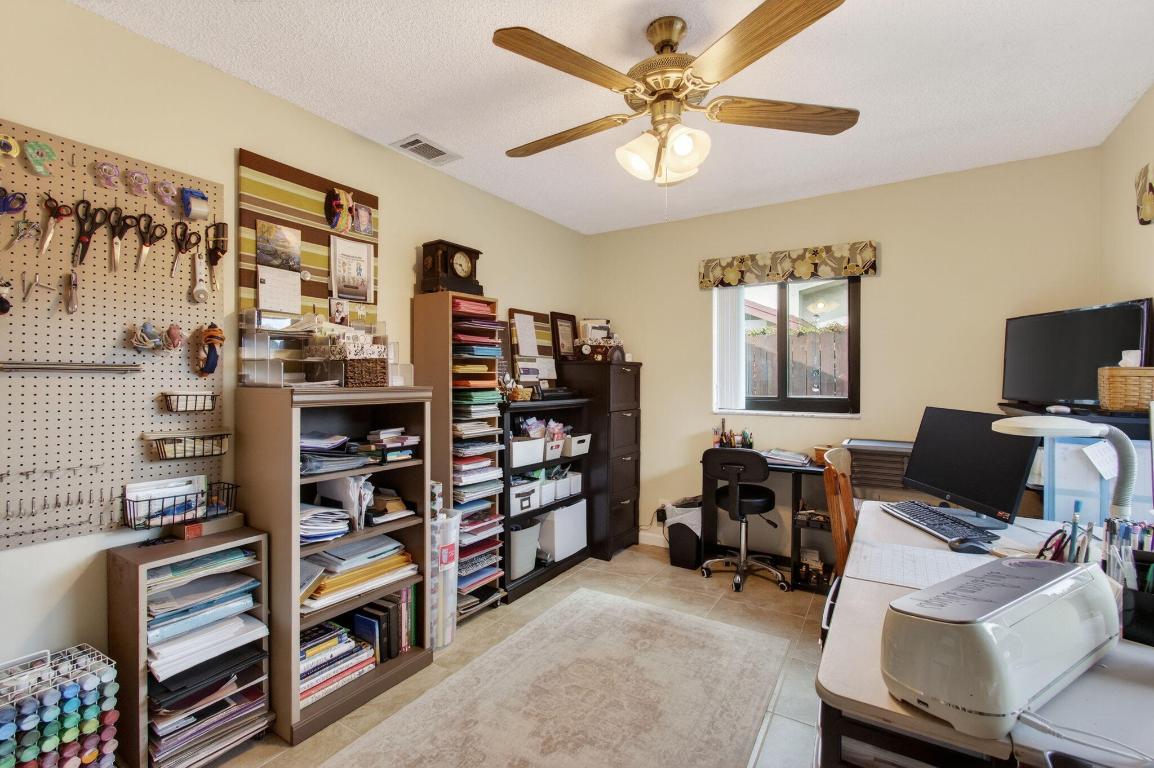 COUNTRY LANDING SEC 1 - Residential