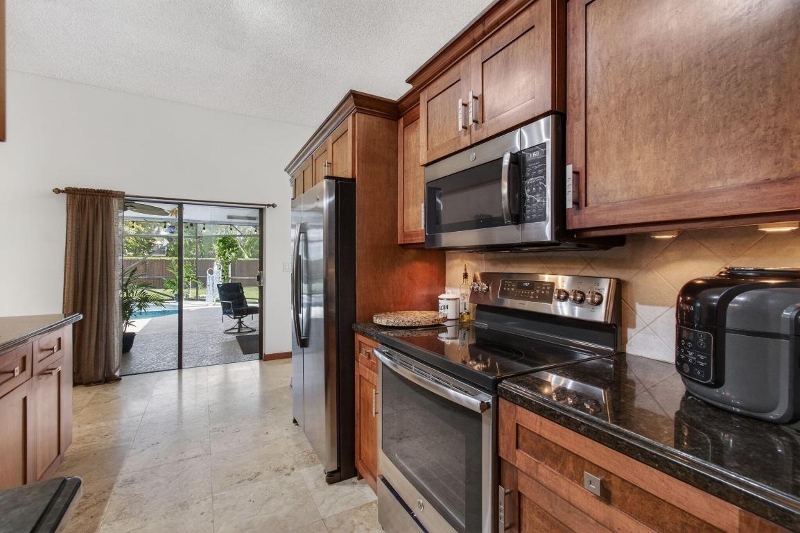 COUNTRY LANDING SEC 1 - Residential