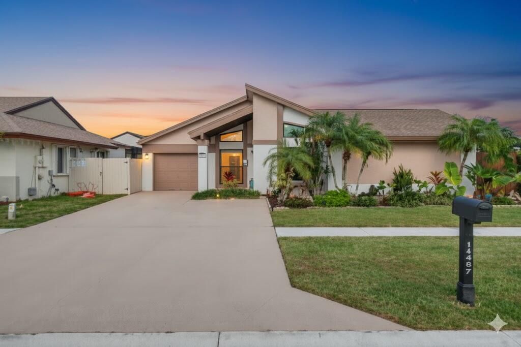Photo of 11457 Country Sound Court, Boca Raton, FL 33428 (MLS # R11152200)