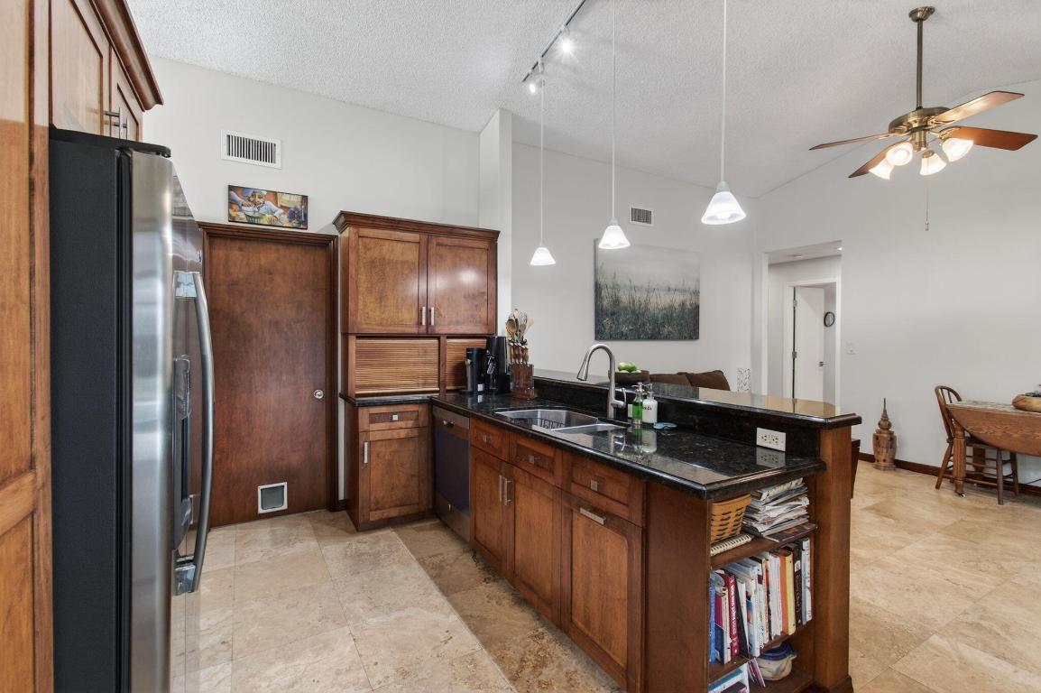 COUNTRY LANDING SEC 1 - Residential