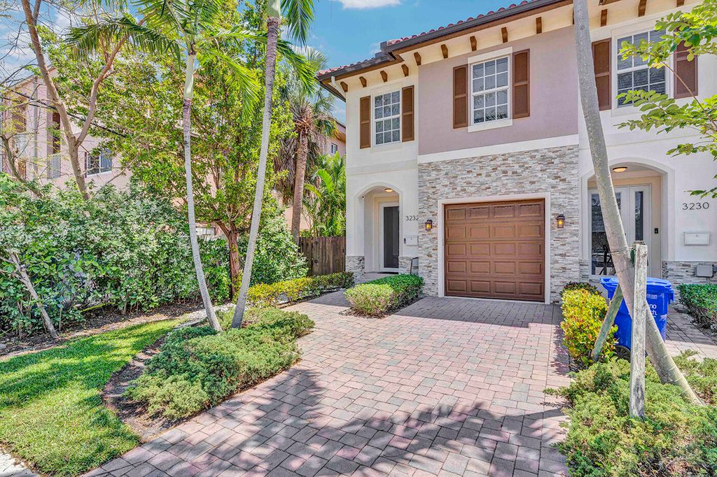 Photo of 3232 Marine Drive, Pompano Beach, FL 33062 (MLS # B26024313)