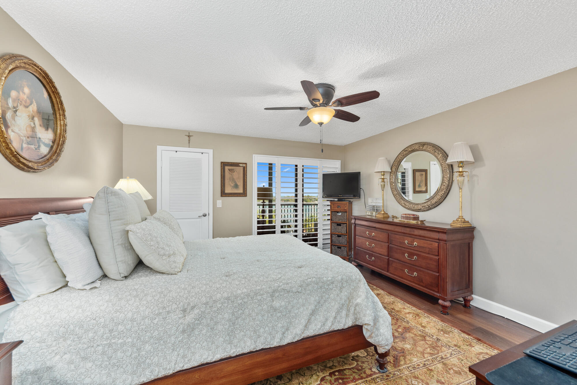 BROADVIEW COND BLDG B UNIT 508 - Residential