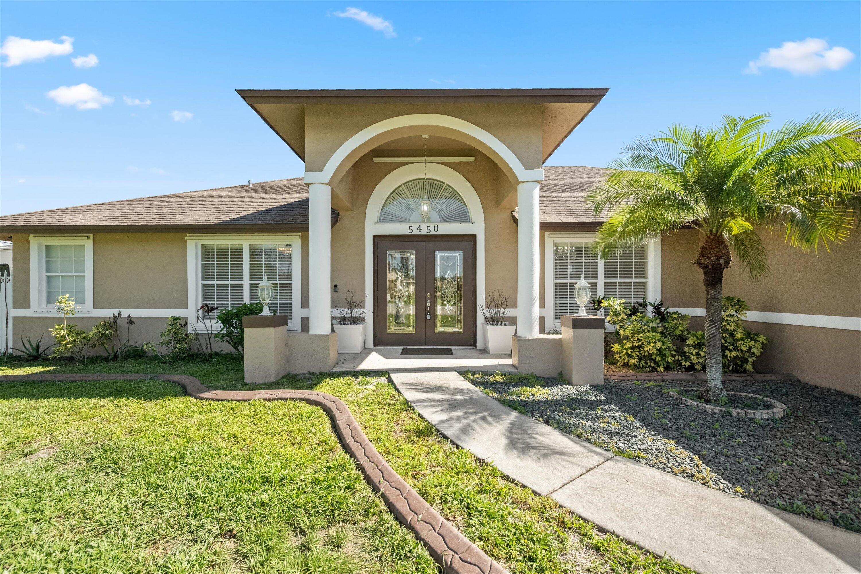 PORT ST LUCIE SECTION 44 - Residential Lease