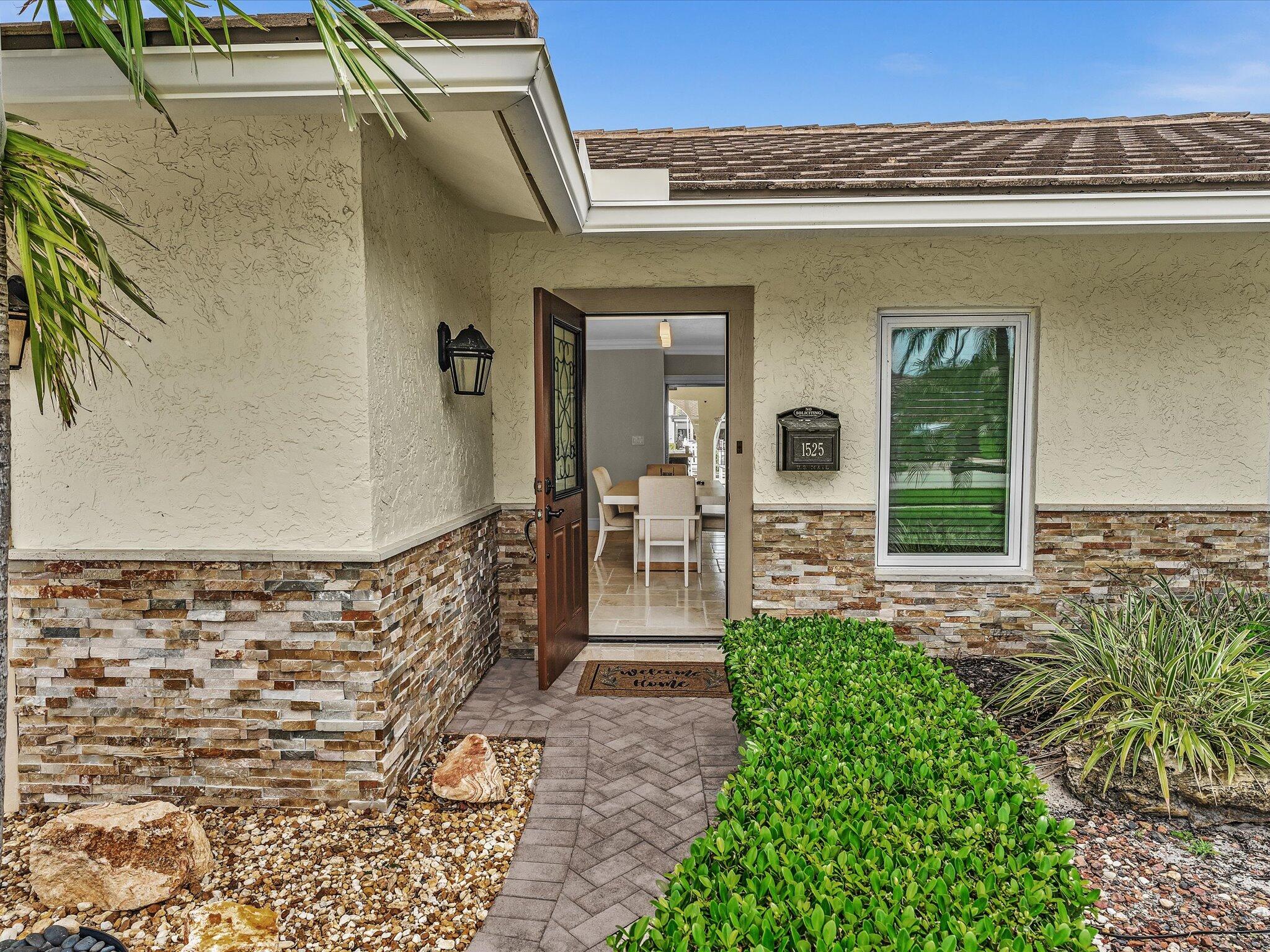 1525 SE 12th Street