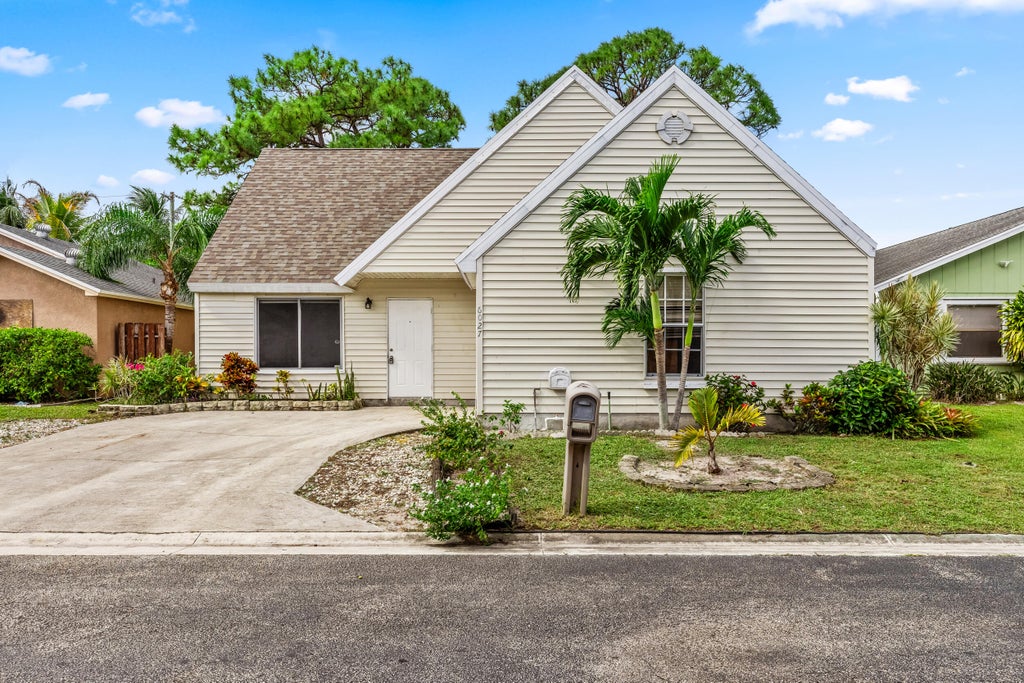 Photo of 6027 Bania Wood Circle, Lake Worth, FL 33462 (MLS # R11031533)