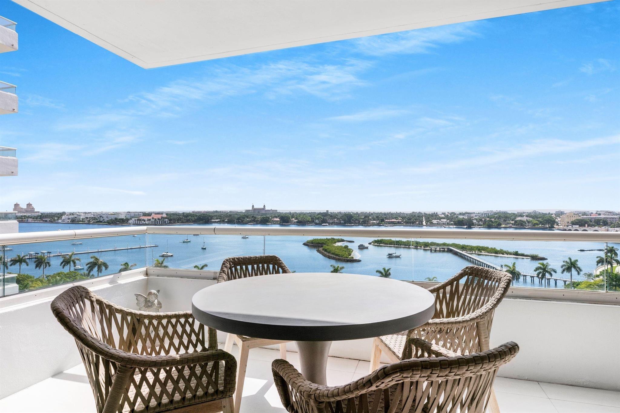 PLAZA OF THE PALM BEACHES - Residential