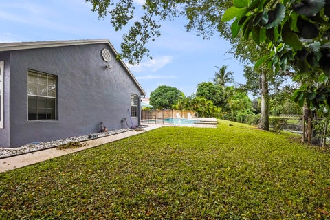 Tiny photo for 13820 Folkestone Circle, Wellington, FL 33414 (MLS # B26082888)