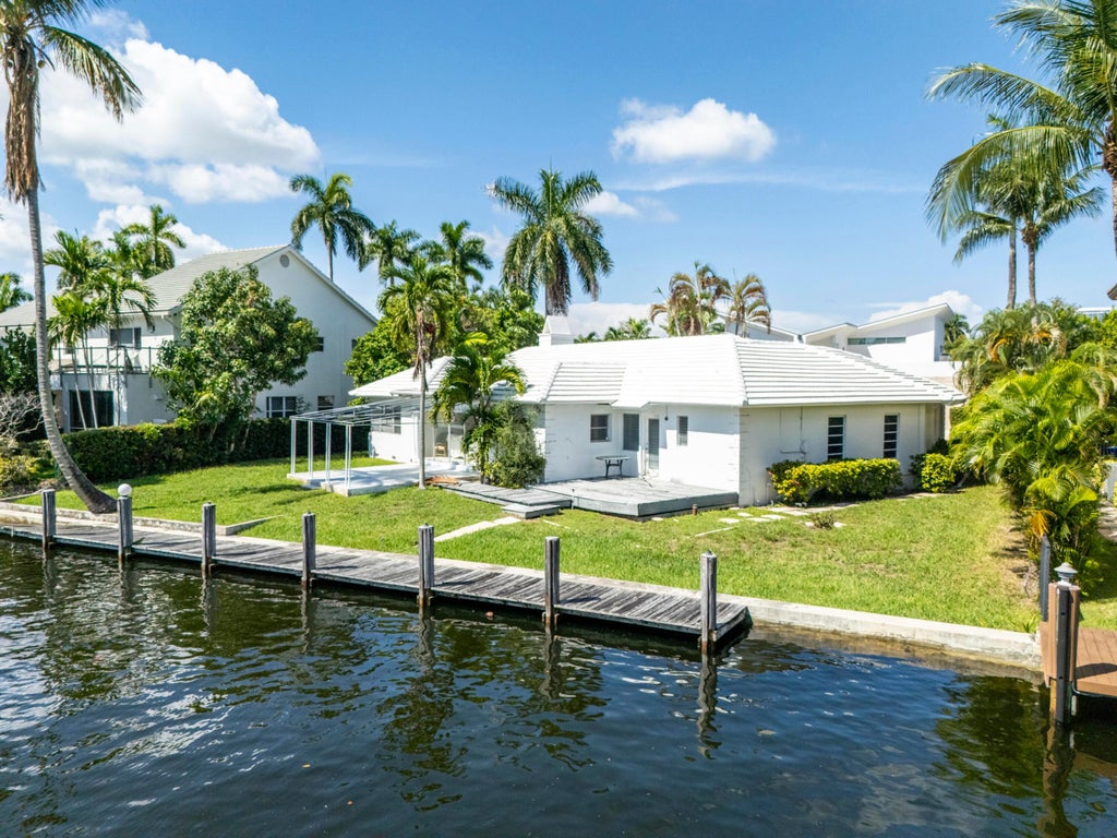 Photo of 420 Lido Drive, Fort Lauderdale, FL 33301 (MLS # B26072548)