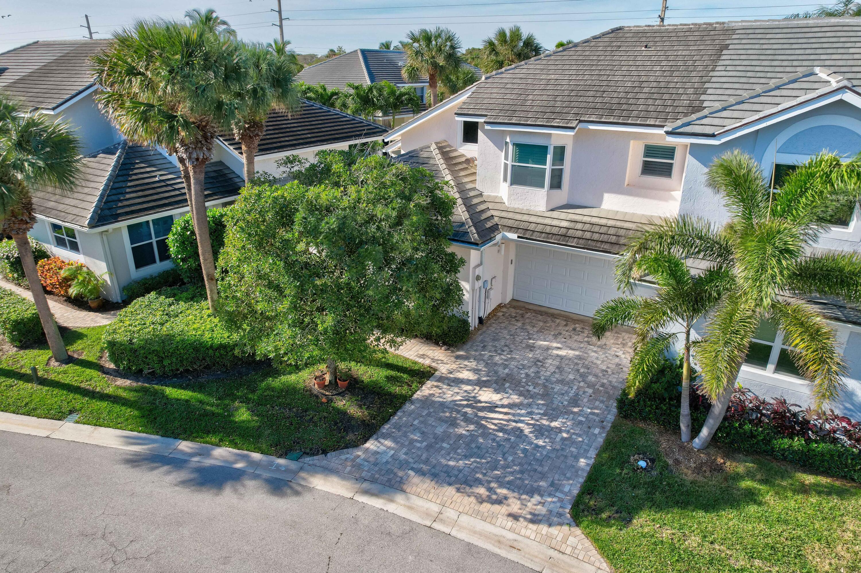 2043 Staysail Lane