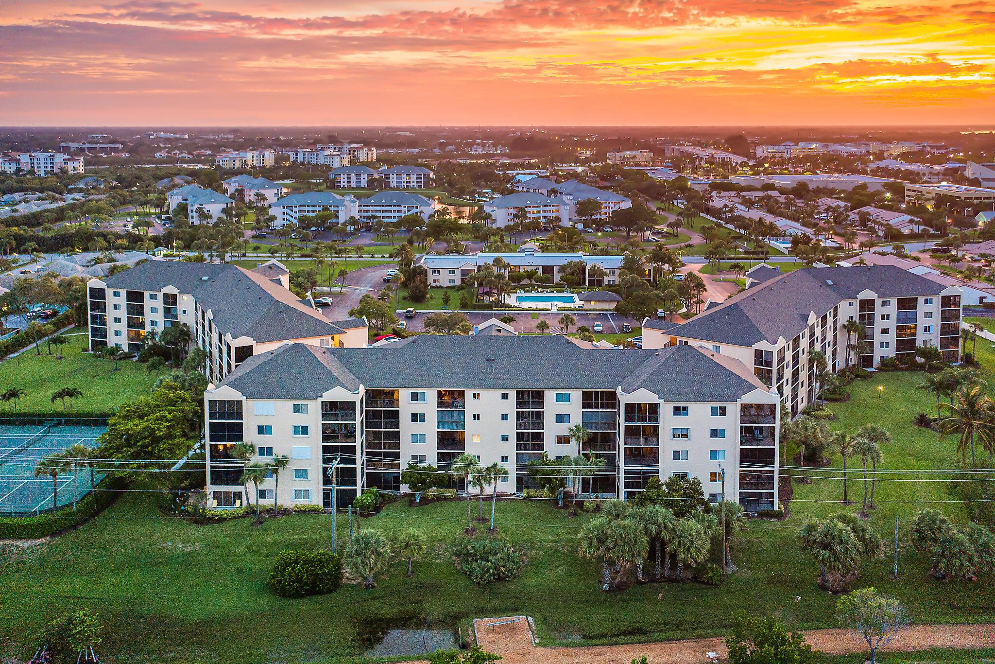 AVAILABLE Sep 12 to Oct 31..week or month..AVAILABLE JANUARY OR FEBRUARY 2026. Enjoy Florida living at its finest in this completely upgraded 2BR/2BA condo just steps away from Jupiter Beach. The paradise never ends. Hear/smell the Ocean just steps beyond the green.. Walk to Jupiter Beach or Walk to stroll the bike and pedestrian path known as Riverwalk along the Intracoastal to enjoy shopping, entertainment and dining along the way to Harbourside Place with even more urban amenities that make this 33477 area a prime destination.